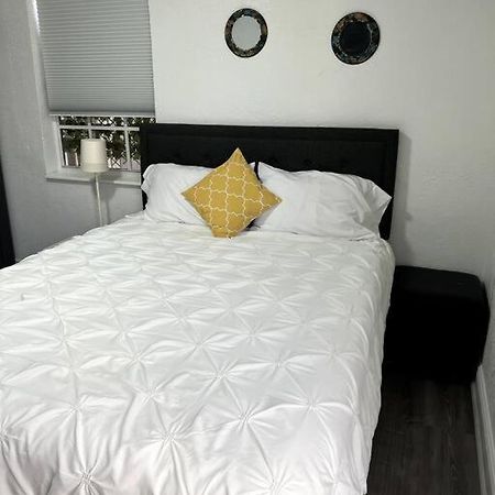 Nice And Cozy Guest House Miami Exterior foto